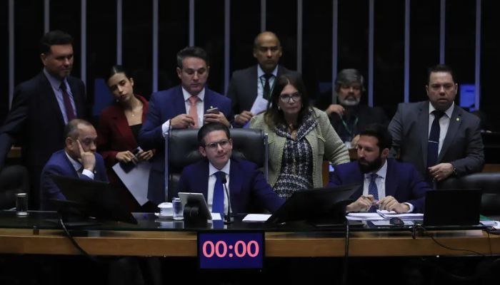 © Lula Marques/Agência Brasil Câmara aprova PL que simplifica regras para licenciamento ambiental